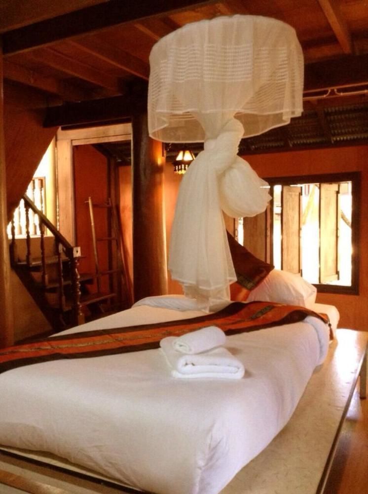 Golden Teak Homestay Mae Rim Ngoại thất bức ảnh